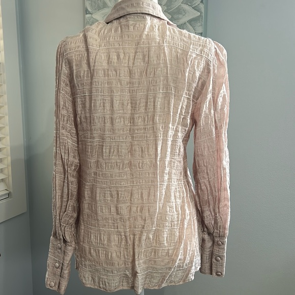 Women’s GUESS Blouse - Picture 2 of 3